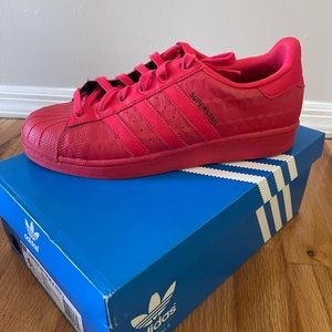 Red Adidas Shelltop Superstar